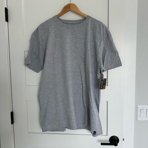 NWT Gold Toe Men's Grey Crew Neck T-Shirt. Size XXL
